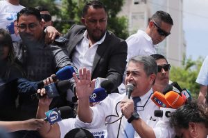 Juan Orlando Hernández será juzgado por lavado de dinero en Honduras