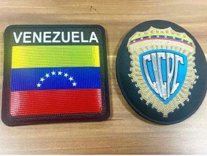 Pareja de robamotos usaba indumentaria policial
