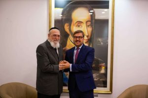 Rabino Cohen pide reanudar relaciones diplomáticas con Israel