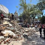 Sube a 132 la cifra de muertos en terremoto de Colombia