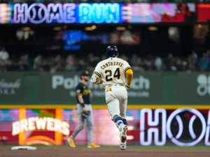 William Contreras contribuyó con poder al triunfo de Milwaukee