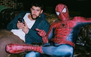 Bad Bunny salta al universo Marvel con “EoO” en la banda sonora de “Spider-Man: Brand New Day”