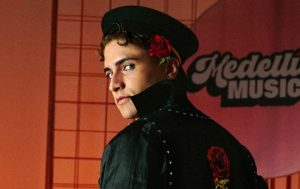 Tonio Ross es el único venezolano en el reality de HYBE, conquista Medellín y apunta al mundo